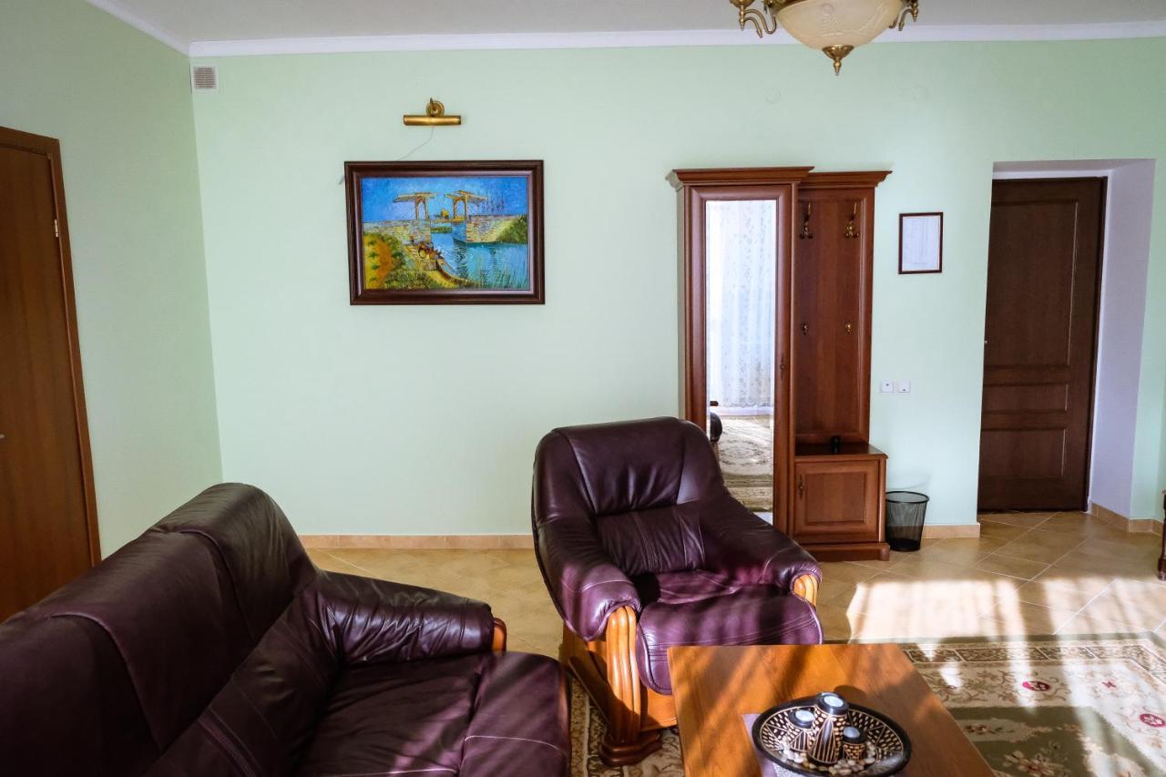 Hotel Vangogh Kîzîlorda Exterior foto
